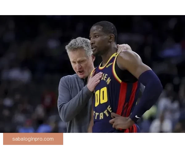 库明加缺席对火箭比赛后首次对战老东家预计复出助勇士迎战