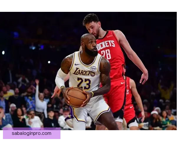 申京质疑湖人胜利仅靠运气高难度三分球成关键